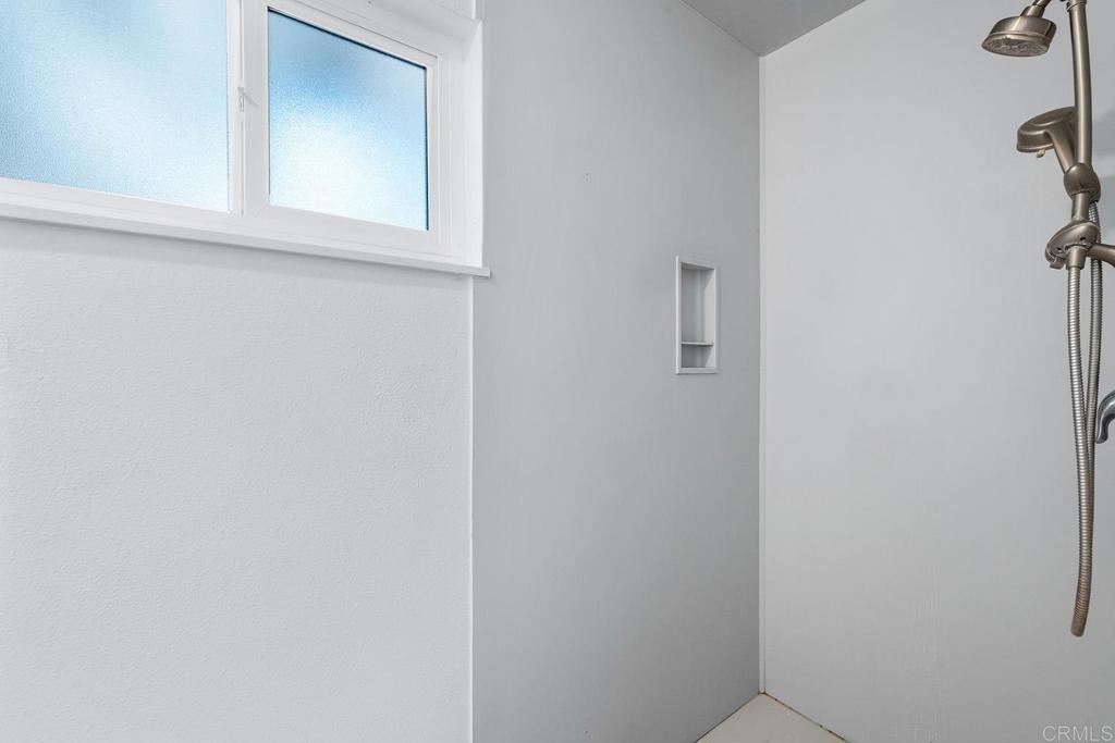 1358 Los Amigos Fallbrook, CA 92028 - Photo 18 of 62