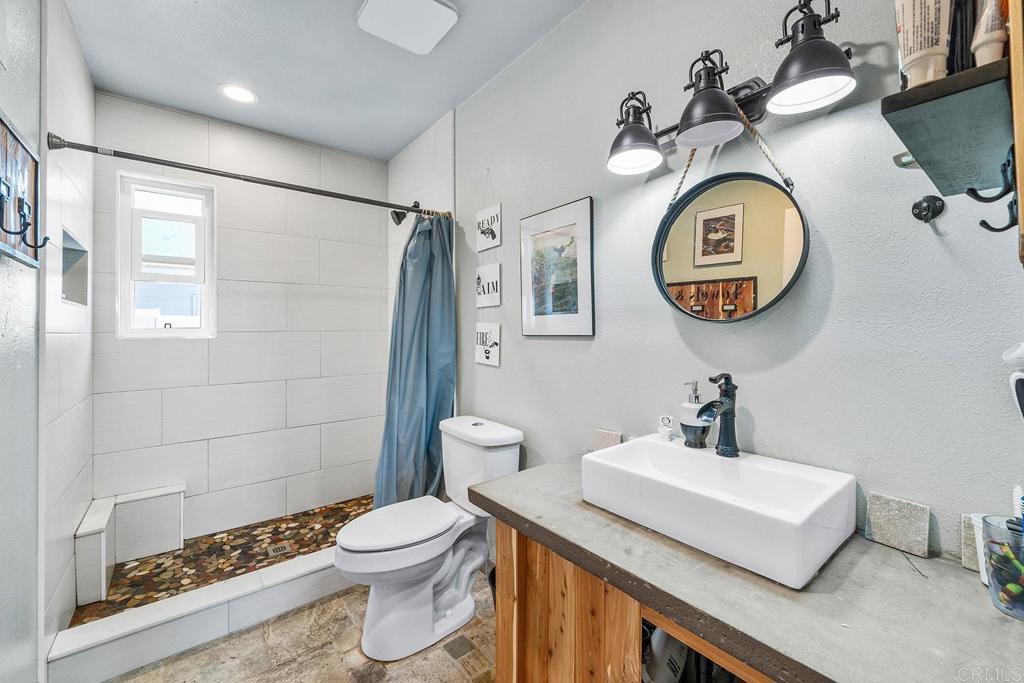 1358 Los Amigos Fallbrook, CA 92028 - Photo 38 of 62