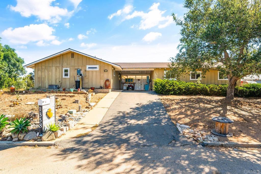 1358 Los Amigos Fallbrook, CA 92028 - Photo 10 of 62