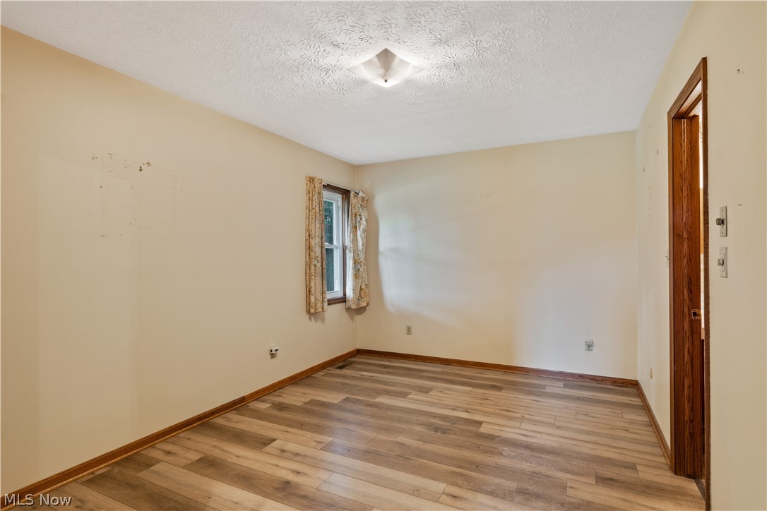 7590 South Cleveland Massillon Road Clinton, OH 44216 - Photo 12 of 30 Gallery Image 12