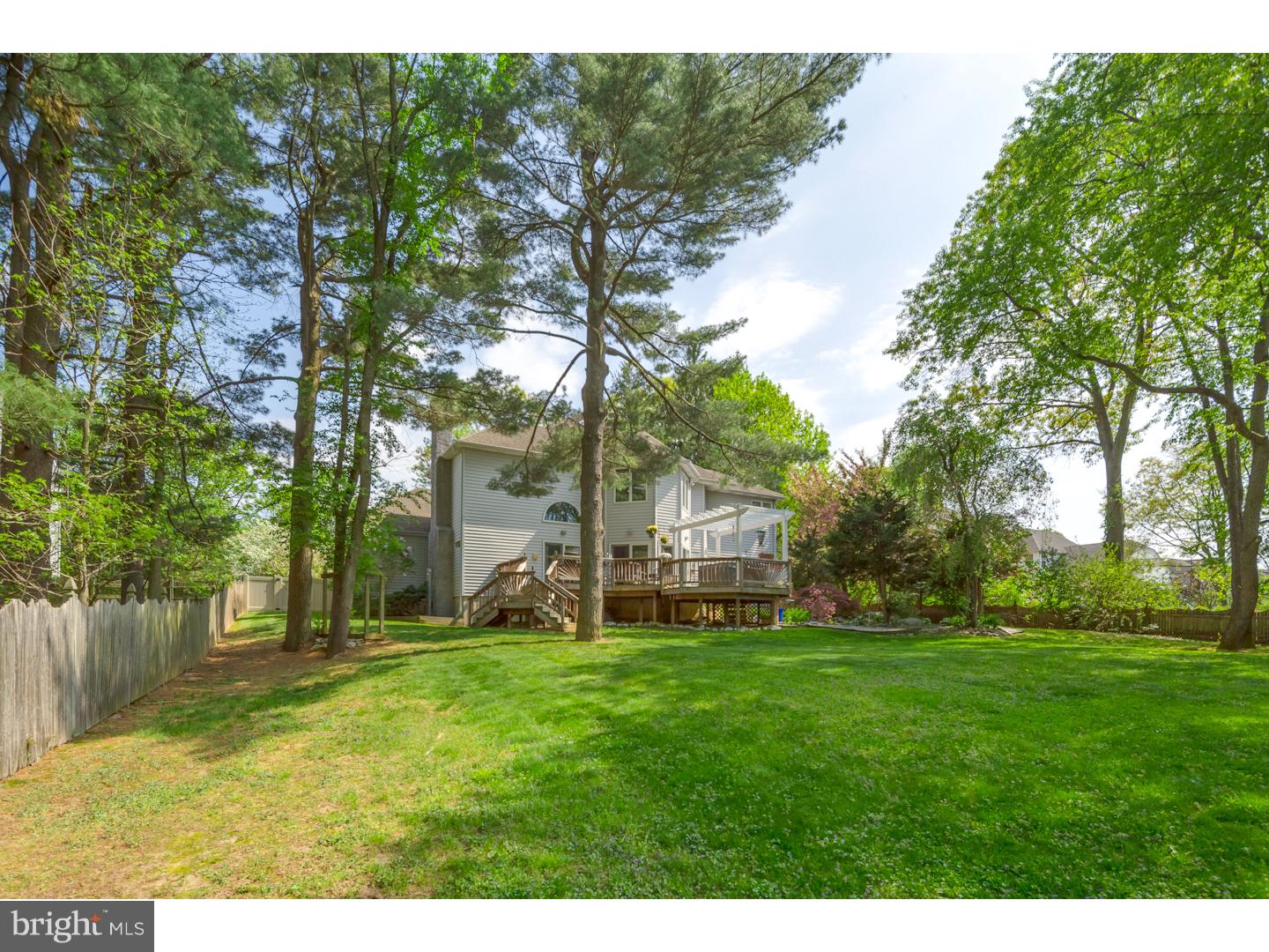 1132 Davis Road Barrington, NJ 08007 - Photo 5 of 25