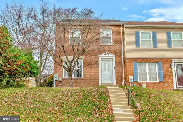 $299,000 | 22 Clearlake Court, Baltimore, MD 21234