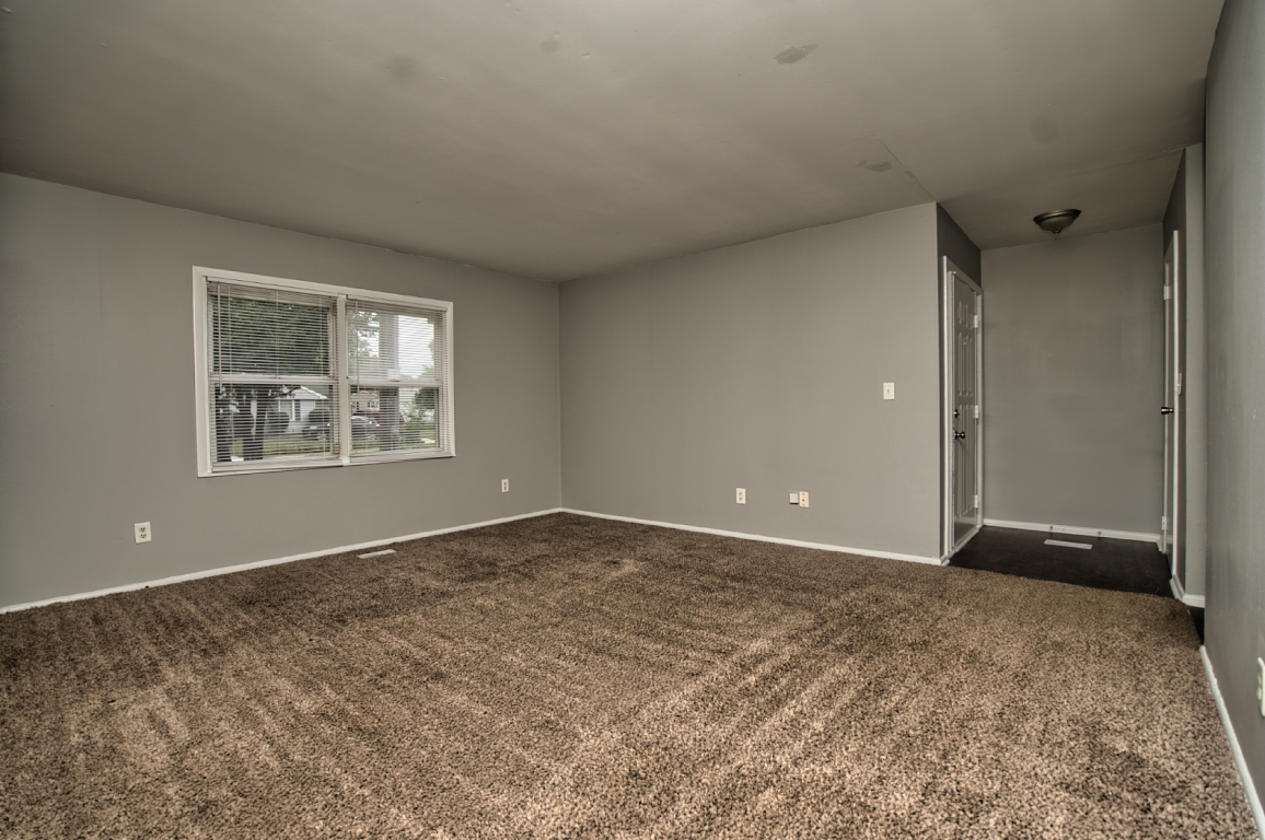 9961 Catalina Drive Indianapolis, IN 46235 - Photo 11 of 25