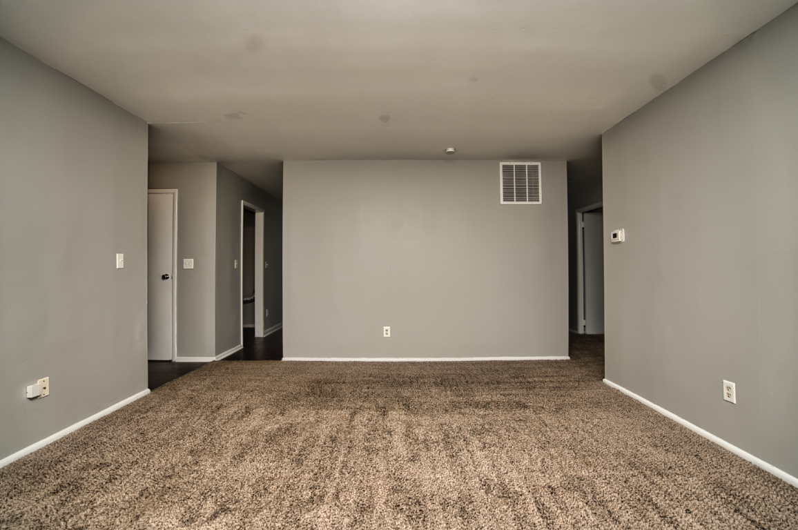 9961 Catalina Drive Indianapolis, IN 46235 - Photo 9 of 25