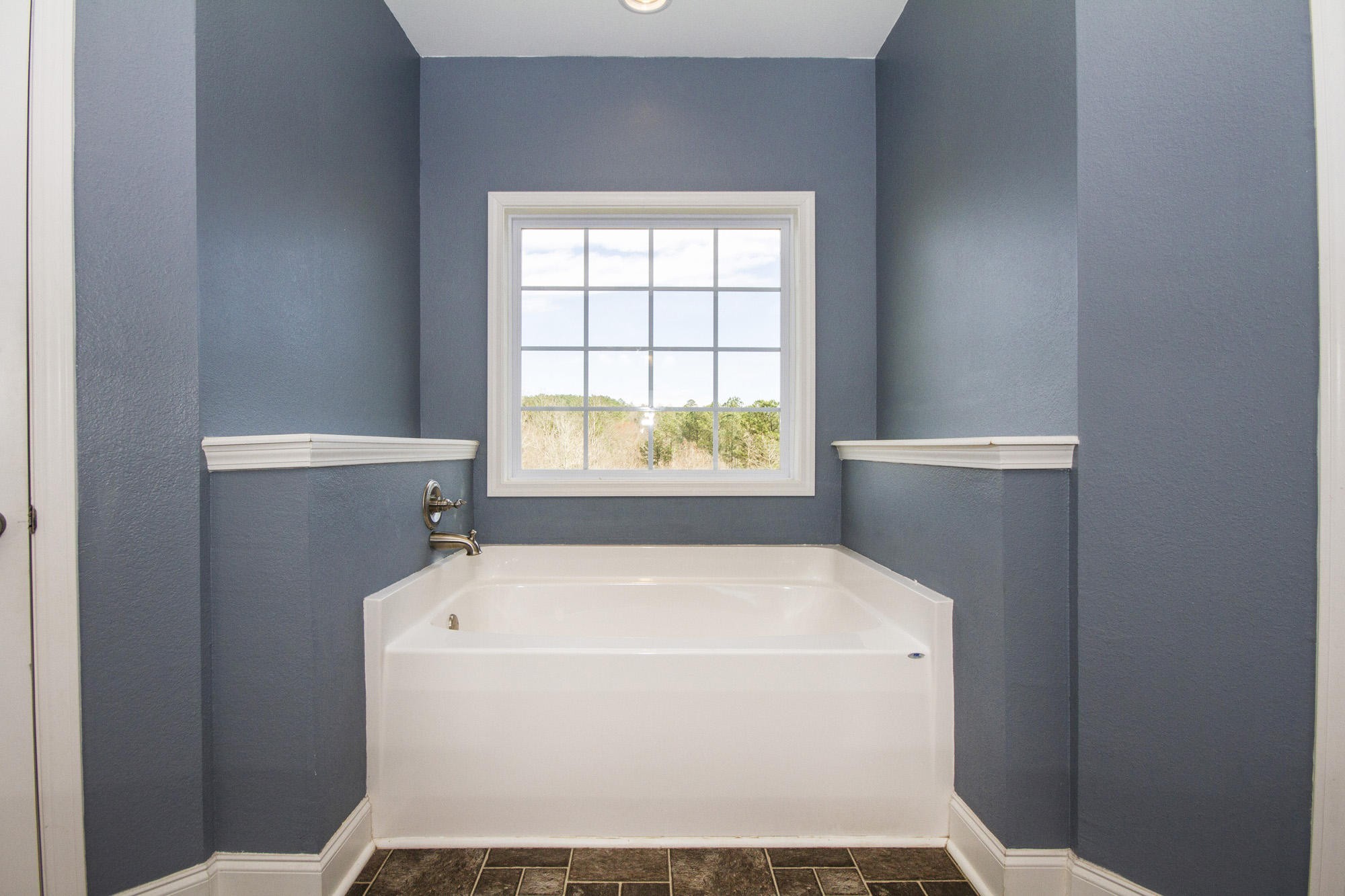 7480 Dry Valley Road Loudon, TN 37774 - Photo 18 of 27 a utility room with dryer and window
