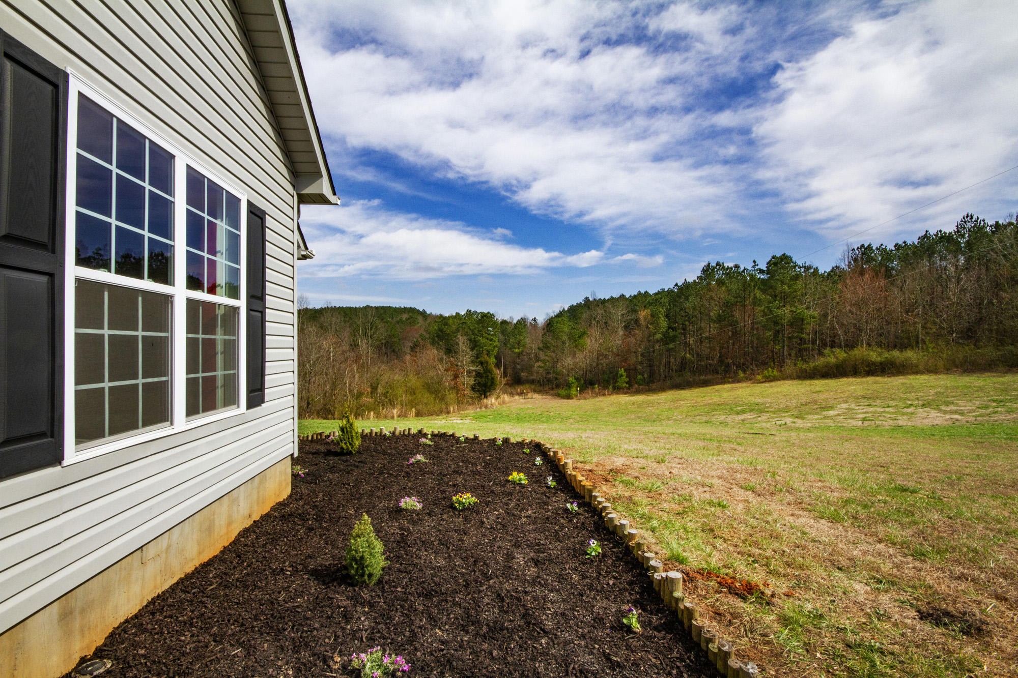 7480 Dry Valley Road Loudon, TN 37774 - Photo 5 of 27 a view of an ocean beach