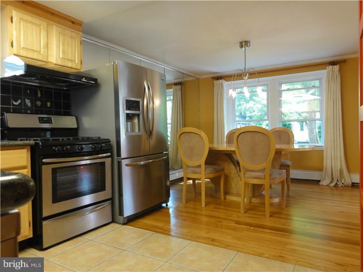 822 Dover Road Wynnewood, PA 19096 - Photo 11 of 25