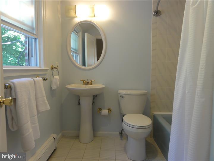 822 Dover Road Wynnewood, PA 19096 - Photo 16 of 25