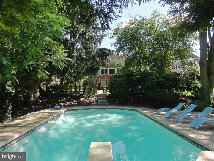 822 Dover Road Wynnewood, PA 19096 - Photo 22 of 25