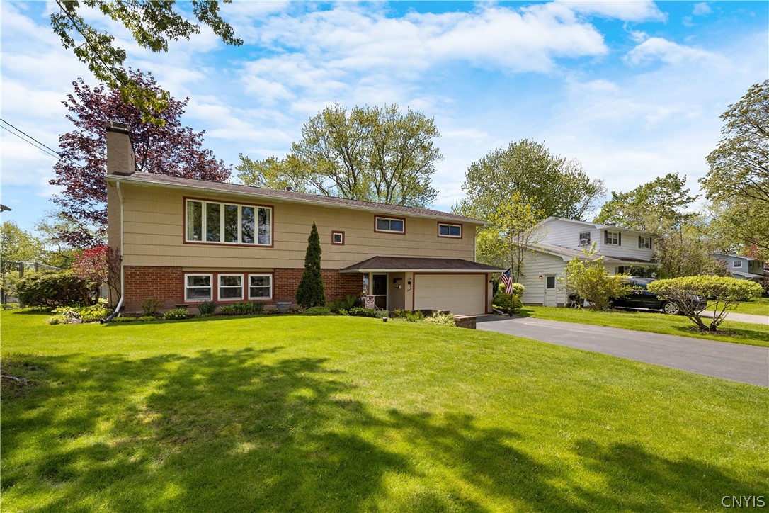 7 Lark Path Clay, NY 13090 - Photo 2 of 38