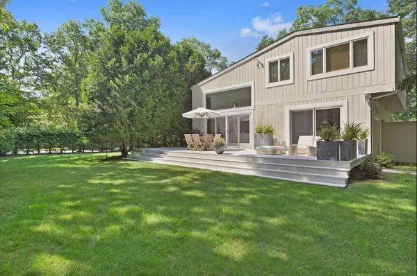 $45,000 | 27 Montauk Avenue, East Hampton, NY 11937