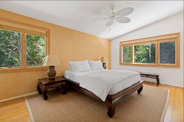 $45,000 | 27 Montauk Avenue, East Hampton, NY 11937