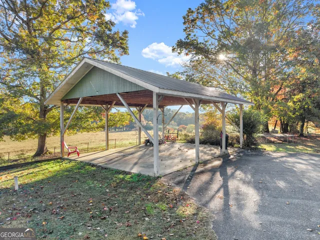 $325,000 | 1688 Ben Jones Road, Clarkesville, GA 30523