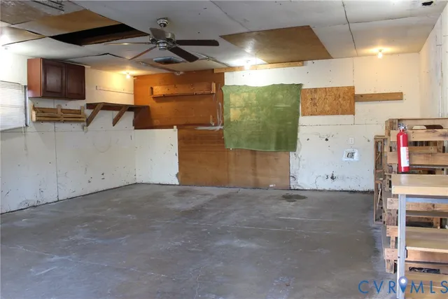 $1,350 | 706 Floral Avenue, Colonial Heights, VA 23834