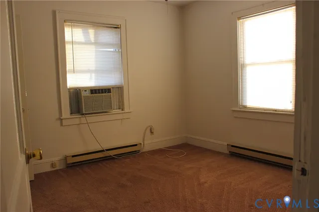 $1,350 | 706 Floral Avenue, Colonial Heights, VA 23834