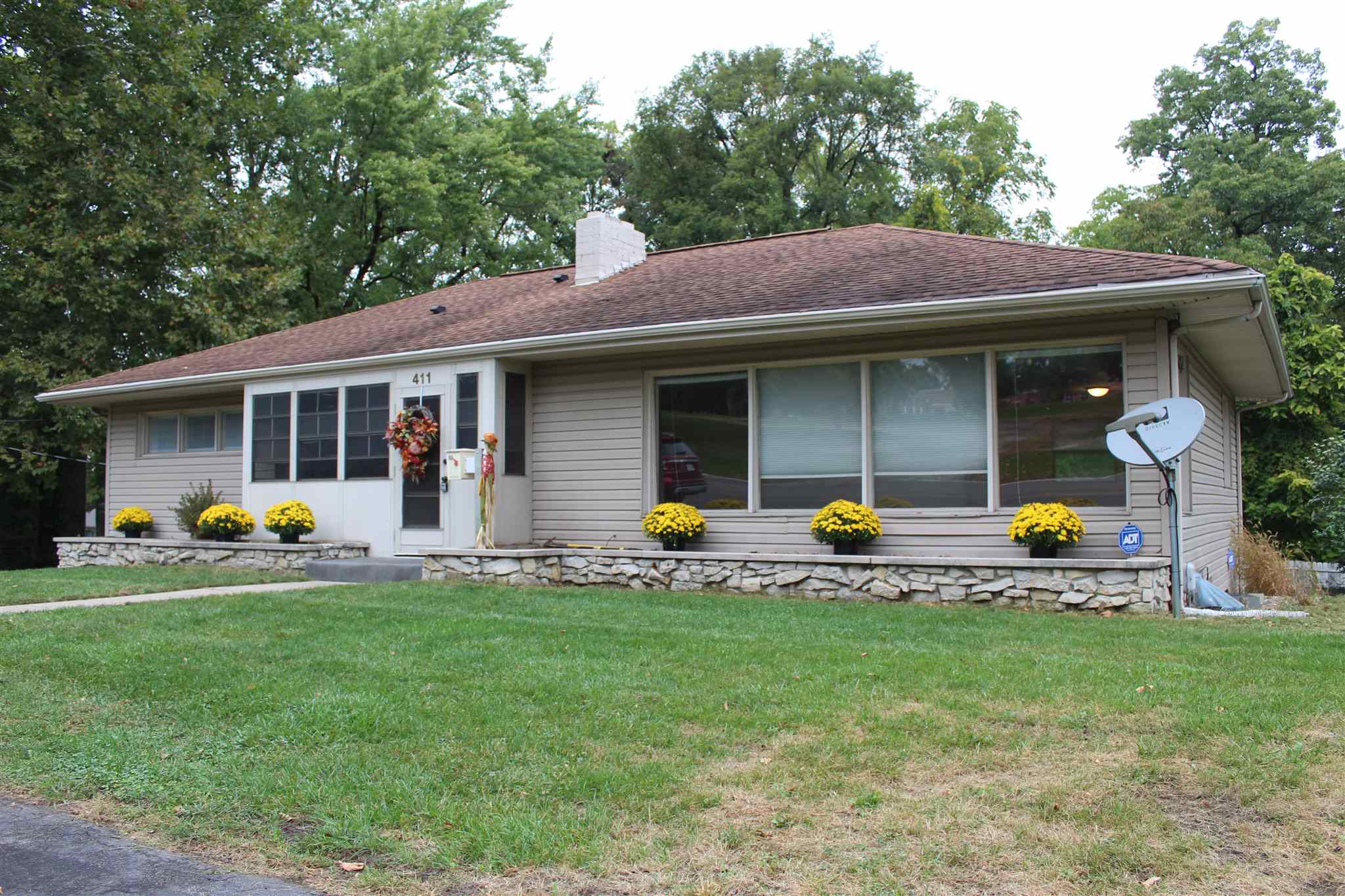 411 Wooster Road Winona Lake, IN 46590 - Photo 1 of 22 Gallery Image 1