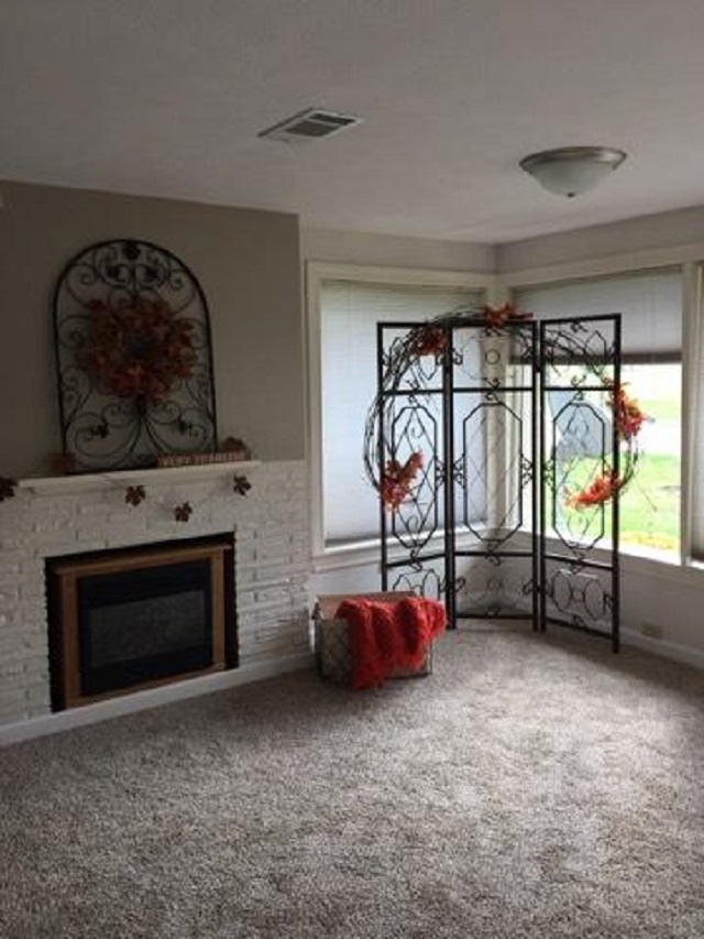 411 Wooster Road Winona Lake, IN 46590 - Photo 3 of 22 Gallery Image 3