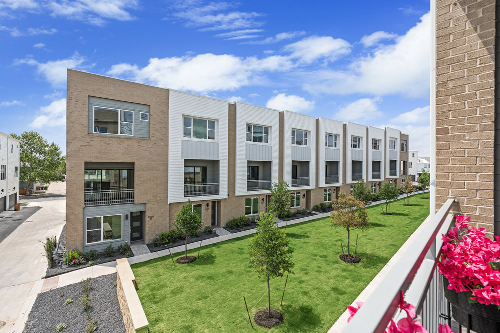 2805 McCurdy Street, Unit 10 Austin, TX 78723 - Photo 28 of 40