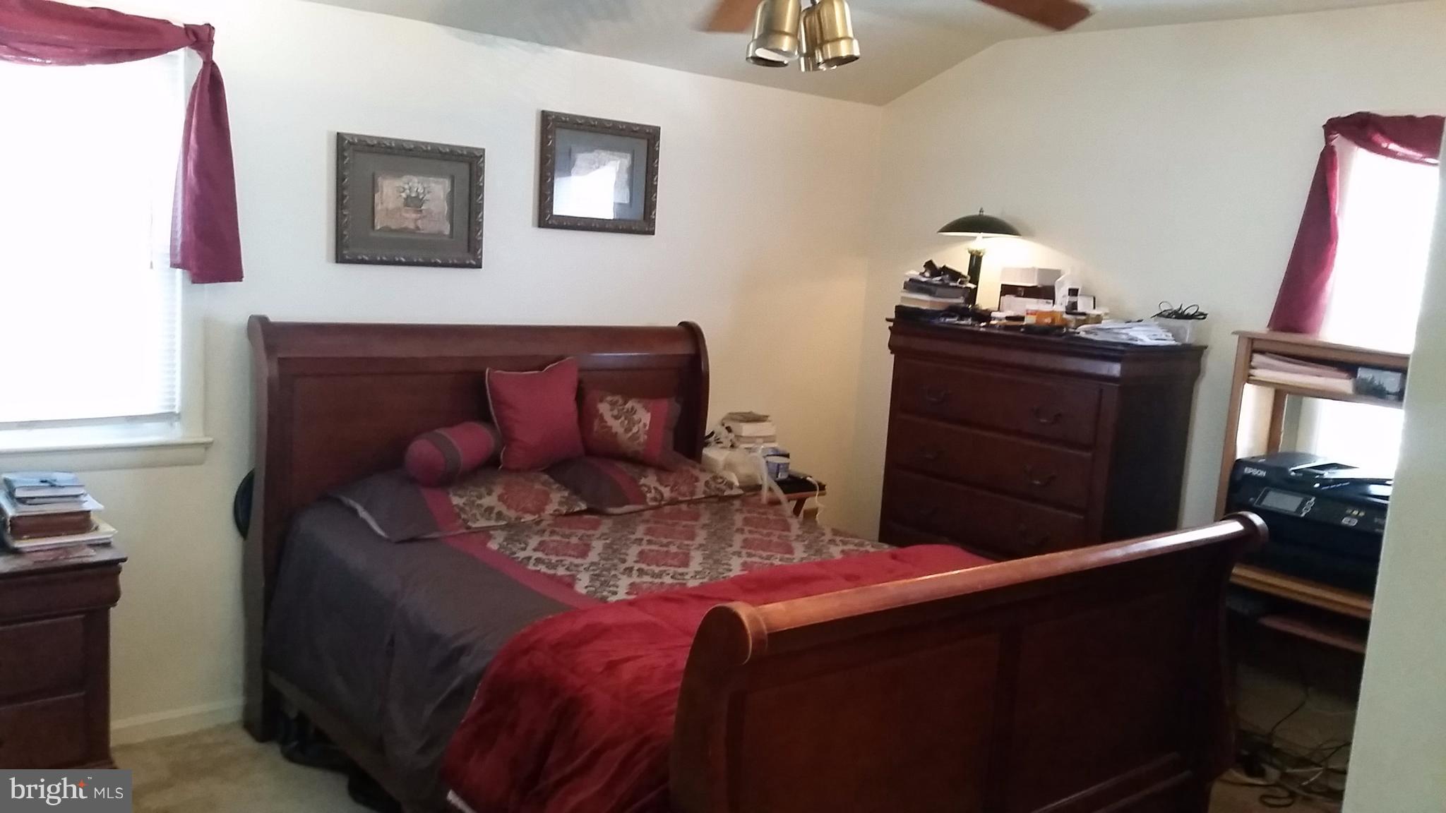 6910 Elbrook Road Hyattsville, MD 20784 - Photo 12 of 21 Bedroom (Master)