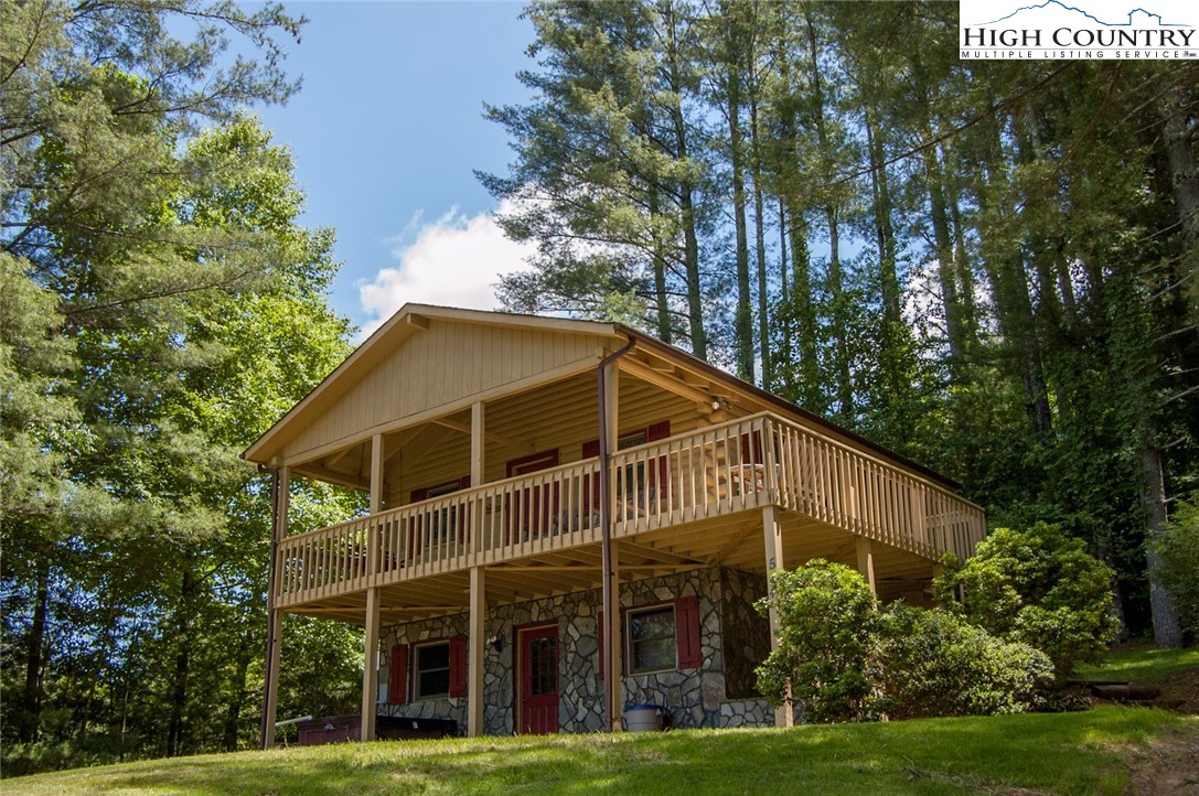 584 River Bend Hills Road Crumpler, NC 28617 - Photo 2 of 21 Gallery Image 2