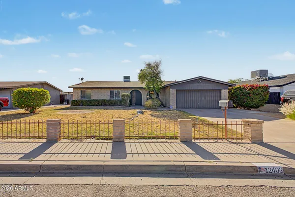 $374,999 | 12402 North 47th Avenue, Glendale, AZ 85304