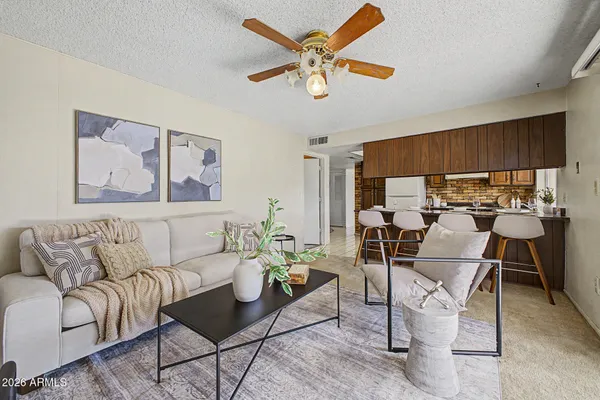 $374,999 | 12402 North 47th Avenue, Glendale, AZ 85304