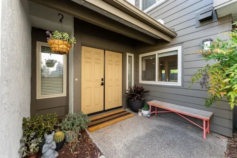 $899,000 | 10280 Caminito Rio Branco, San Diego, CA 92131