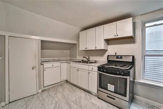 $229,900 | 1332 West Avenue, Buffalo, NY 14213