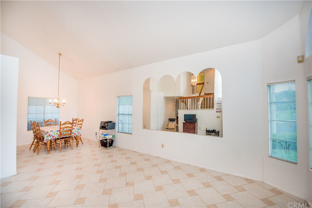 1701 Mojave View Circle Corona, CA 92882 - Photo 9 of 40