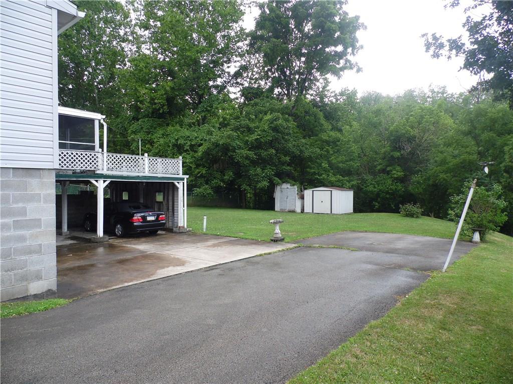 437 Lincoln Hall Road Elizabeth, PA 15037 - Photo 3 of 23 Gallery Image 3