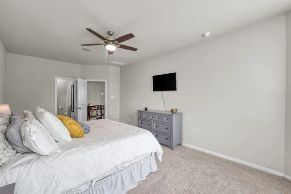 $279,000 | 2923 Lawrence Park, Conroe, TX 77304