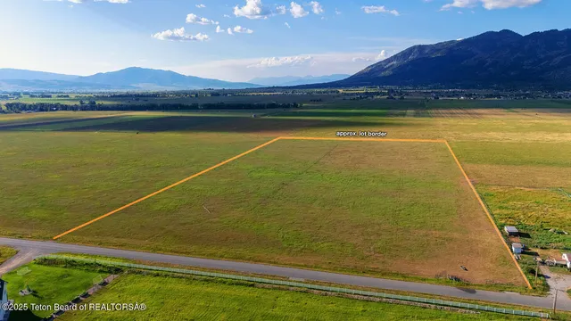 $650,000 | 20.09-acre Lost Creek Road, Thayne, WY 83127