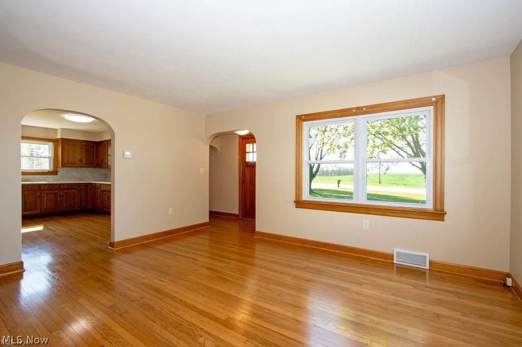 8633 Ashland Road Wooster, OH 44691 - Photo 9 of 20