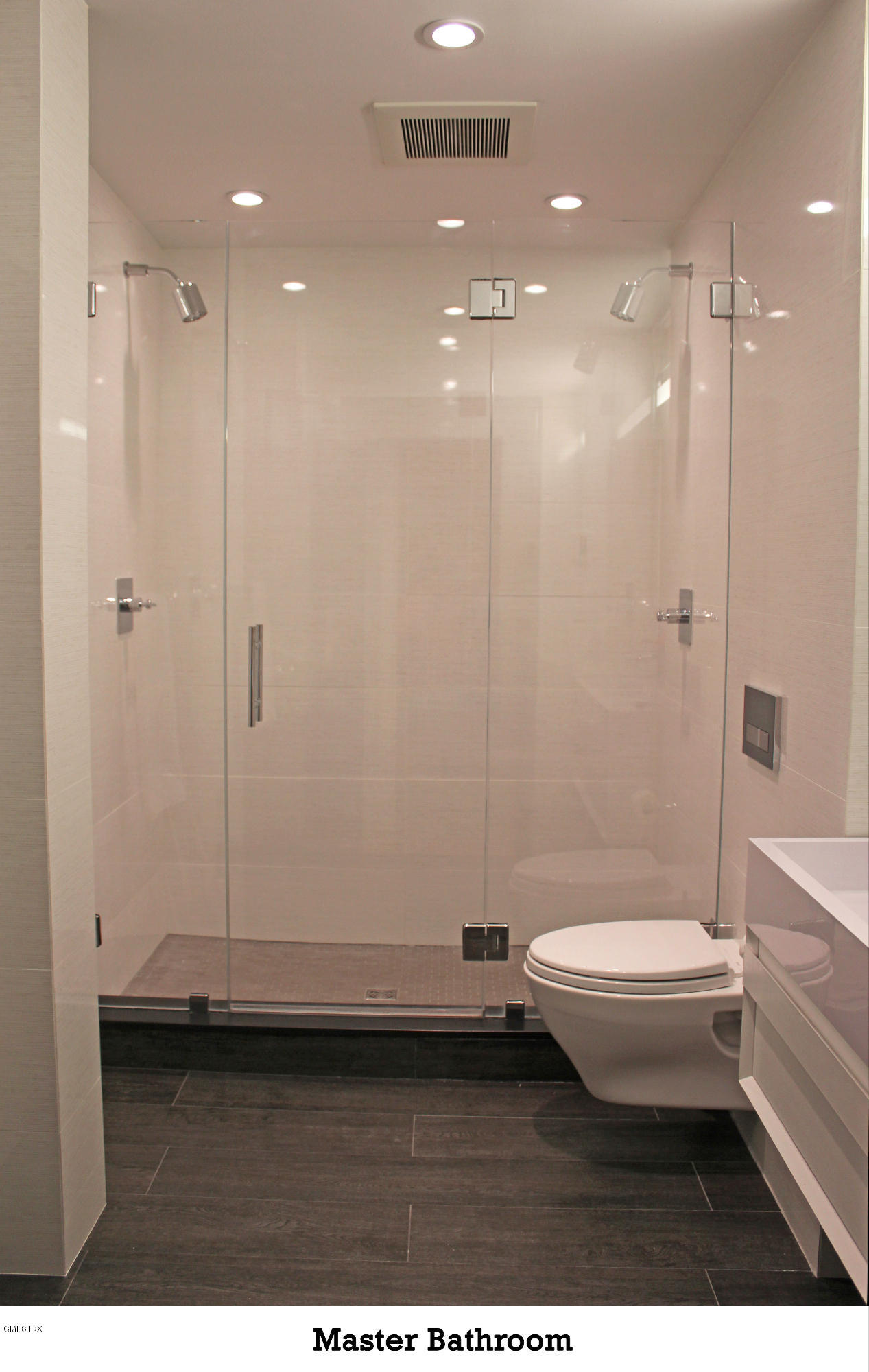 11 River Road, Unit 113 Cos Cob, CT 06807 - Photo 13 of 31 Master Bathroom 2