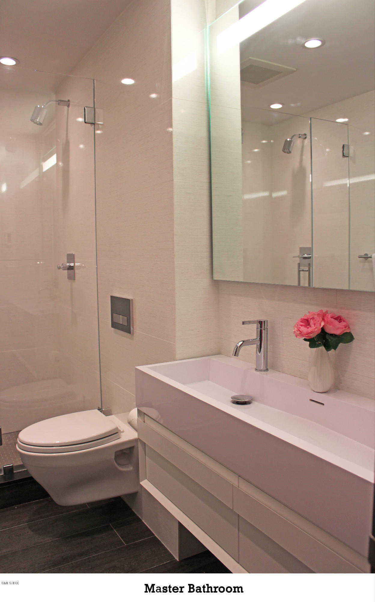 11 River Road, Unit 113 Cos Cob, CT 06807 - Photo 14 of 31 Master Bathroom 4