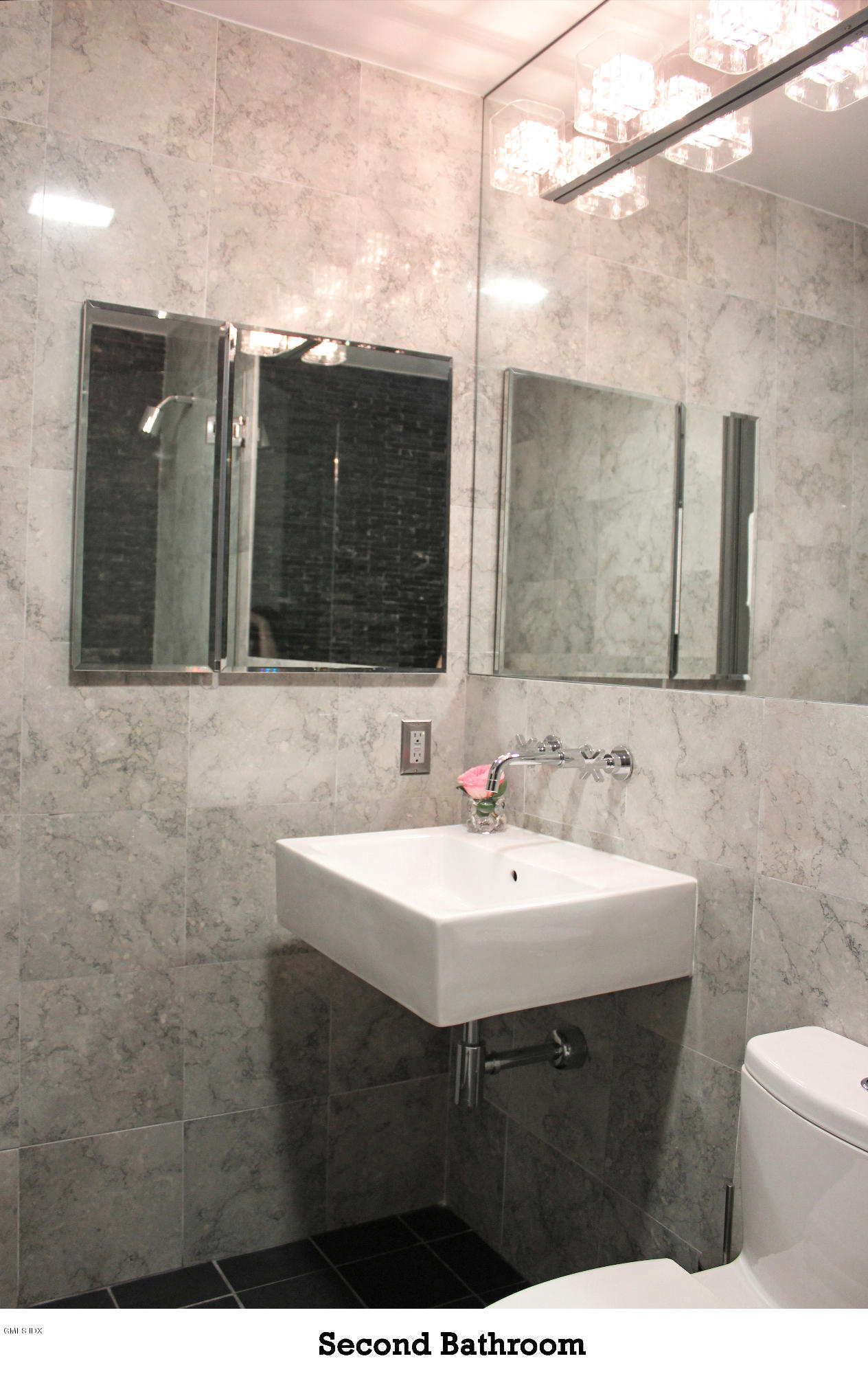 11 River Road, Unit 113 Cos Cob, CT 06807 - Photo 25 of 31 Second Bathroom 1