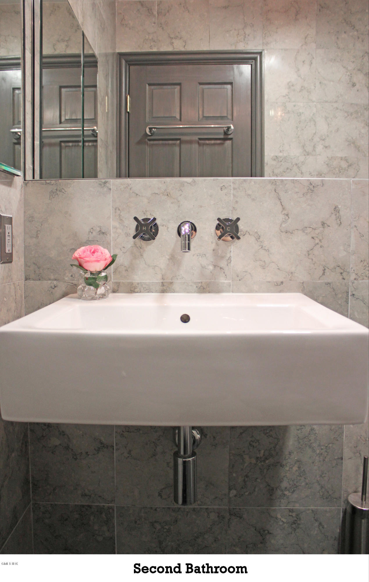 11 River Road, Unit 113 Cos Cob, CT 06807 - Photo 26 of 31 Second Bathroom 3