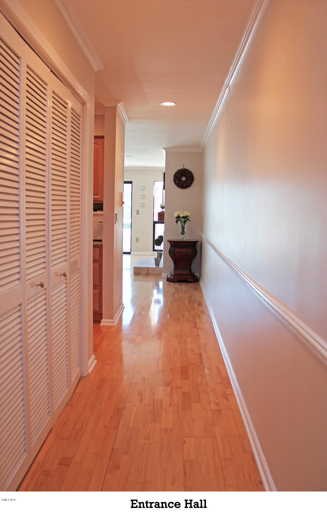 11 River Road, Unit 113 Cos Cob, CT 06807 - Photo 30 of 31 Entrance Hall 1