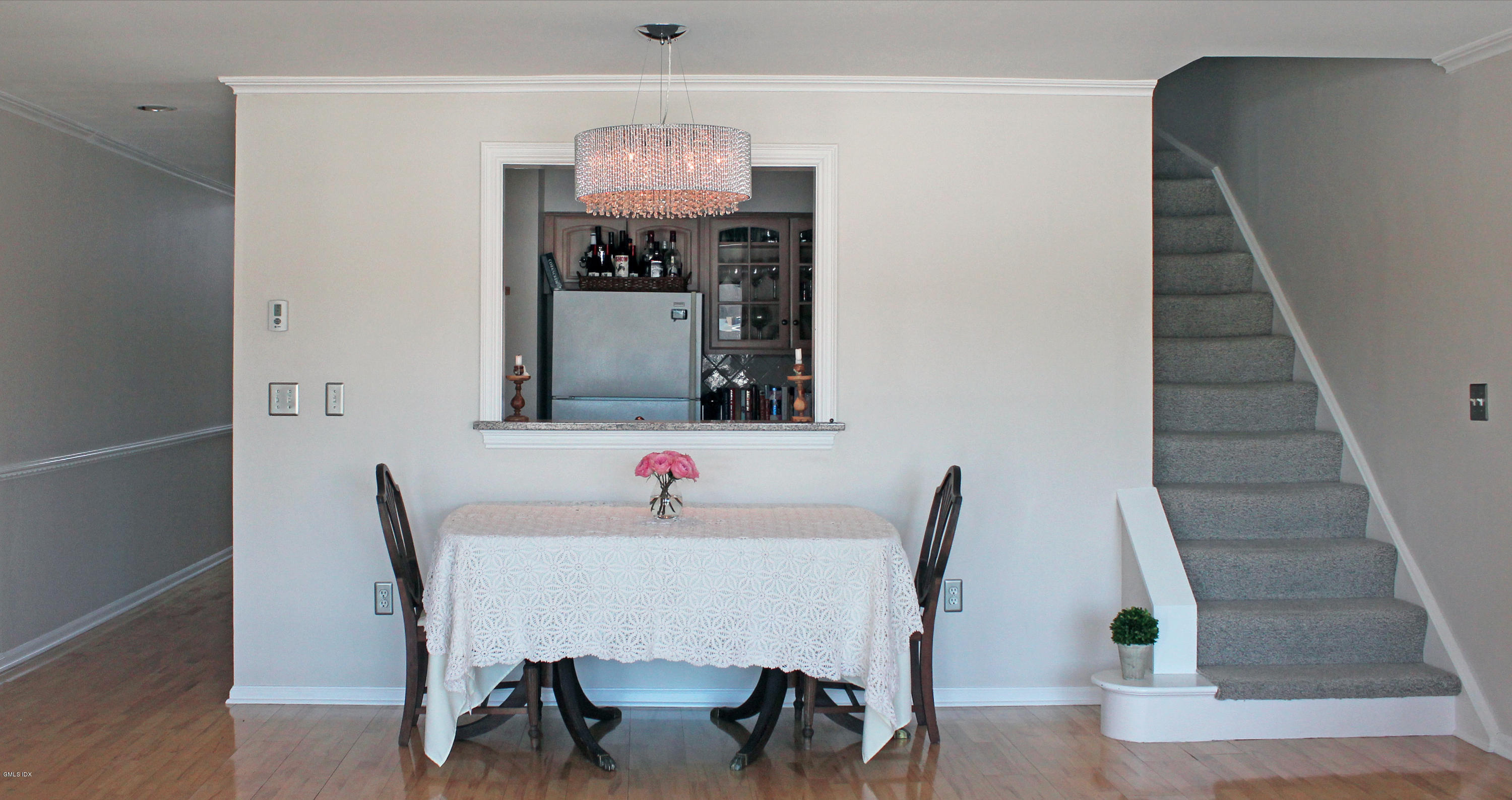 Living Room 4