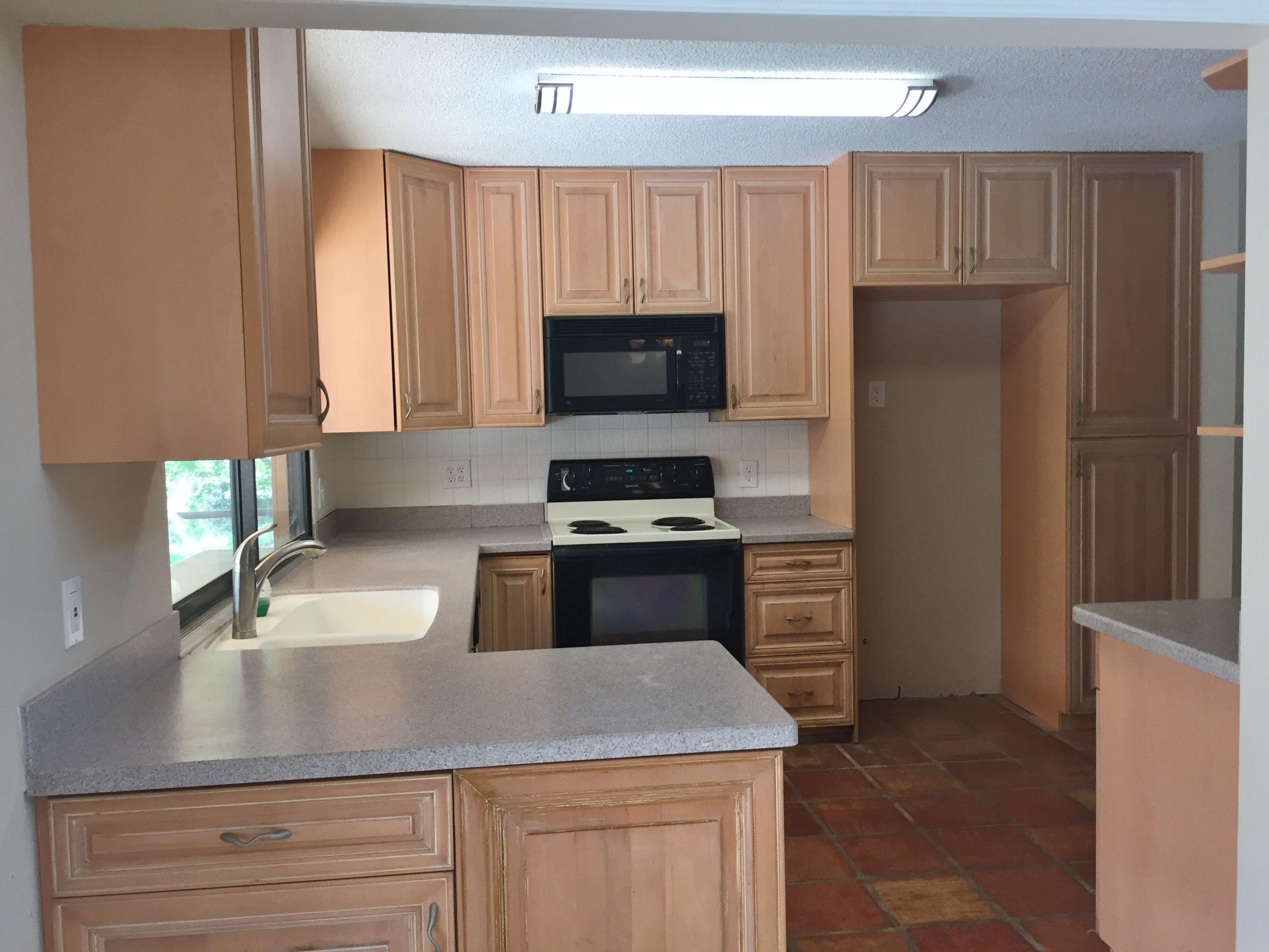 11150 154th Road North Jupiter, FL 33478 - Photo 3 of 52 Kitchen 3