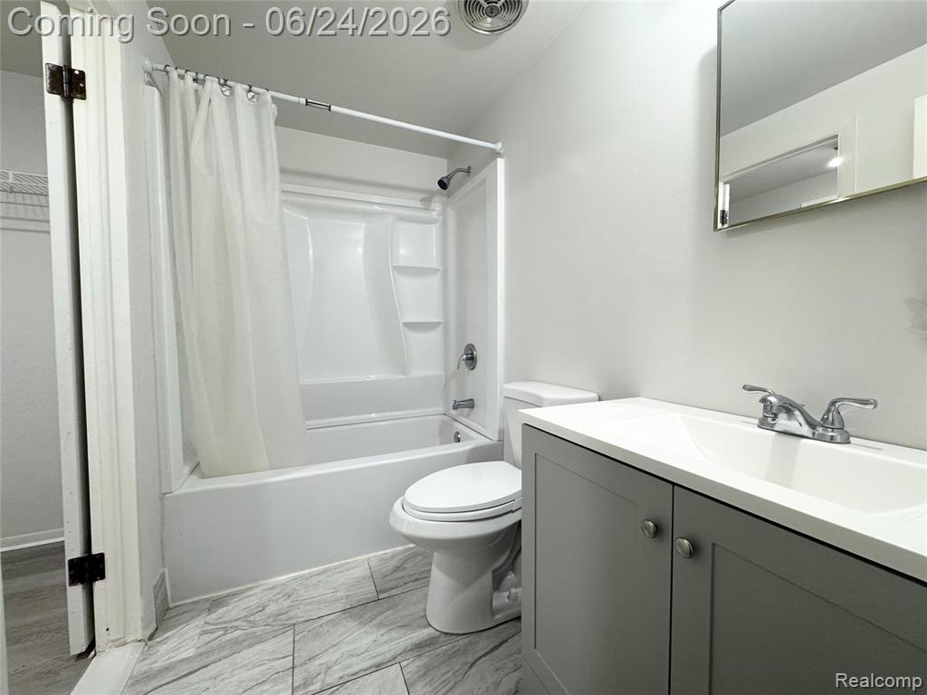 4386 15 Mile Road, Unit 64 Sterling Heights, MI 48310 - Photo 8 of 23