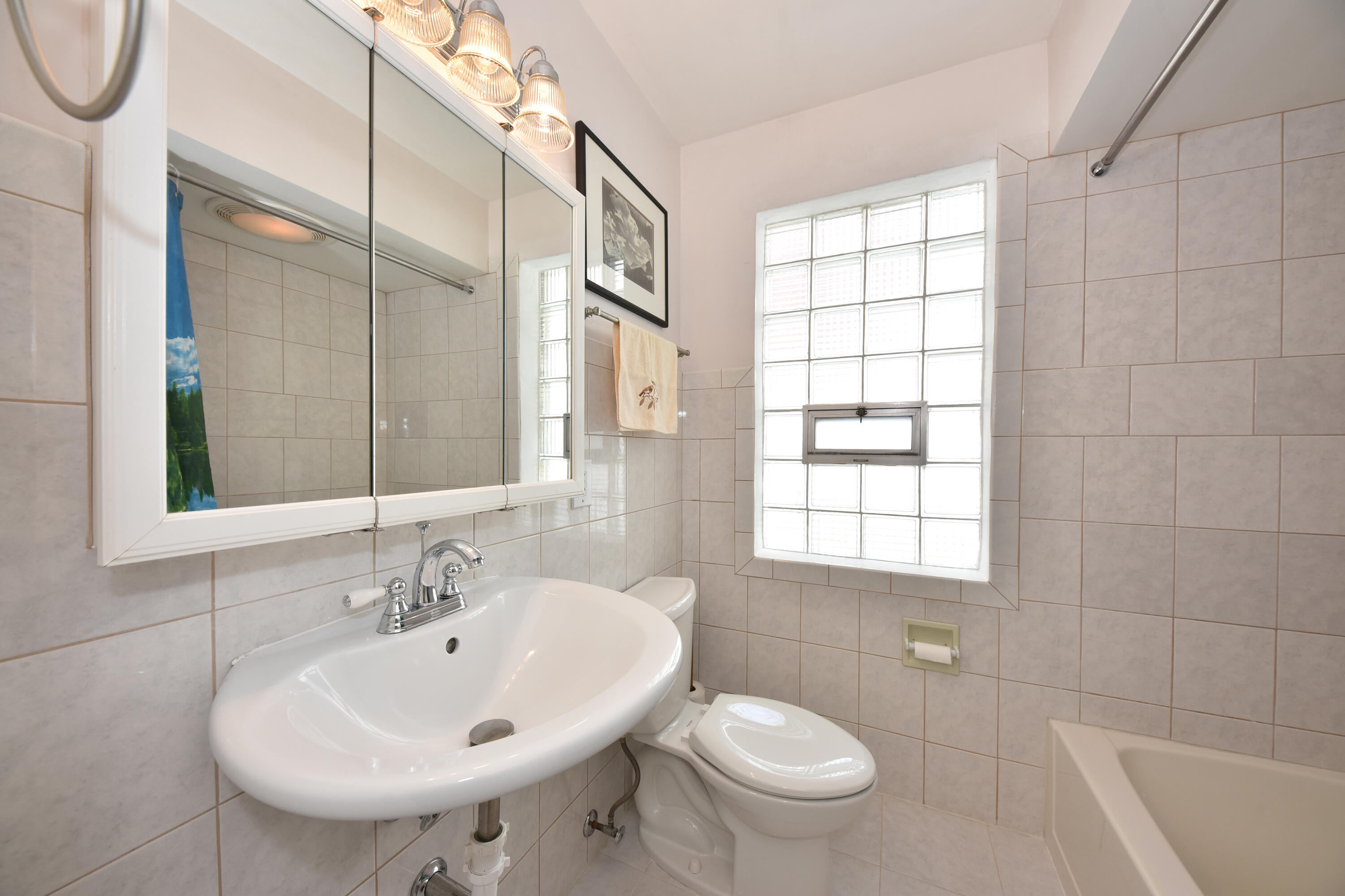 3344 South Springfield Avenue Milwaukee, WI 53207 - Photo 18 of 25 EUP_4742