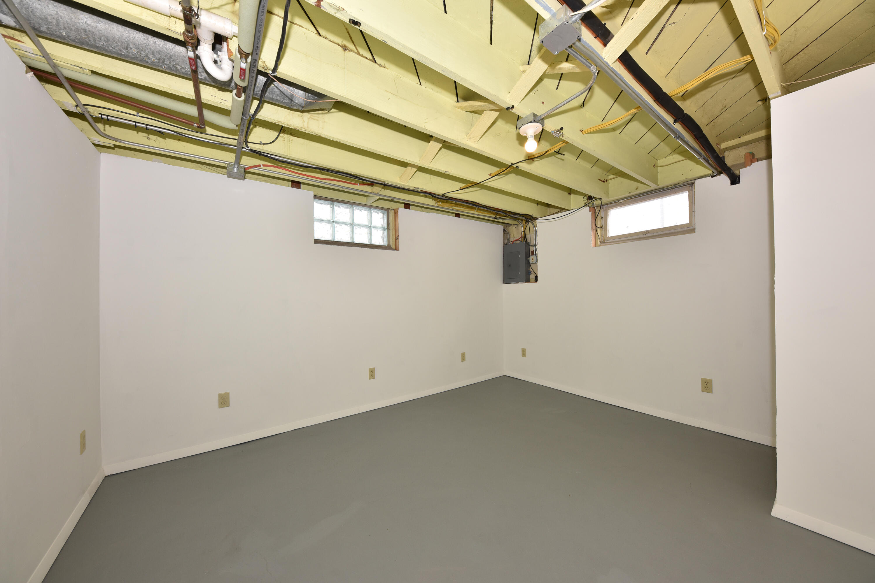 3344 South Springfield Avenue Milwaukee, WI 53207 - Photo 22 of 25 EUP_4746