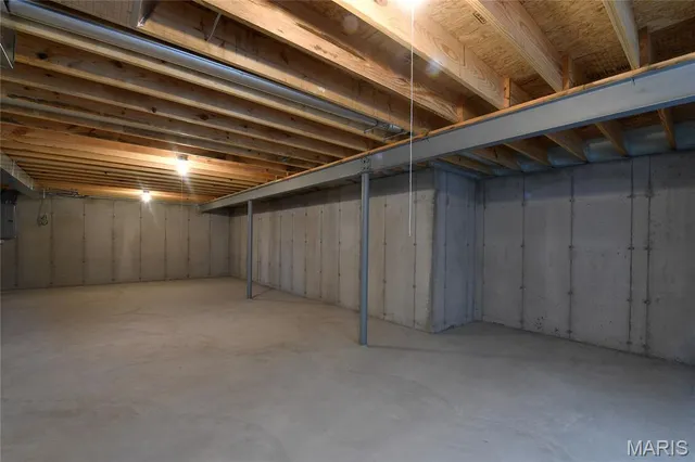 $2,500 | 537 Apple Orchard Lane, Wentzville, MO 63385