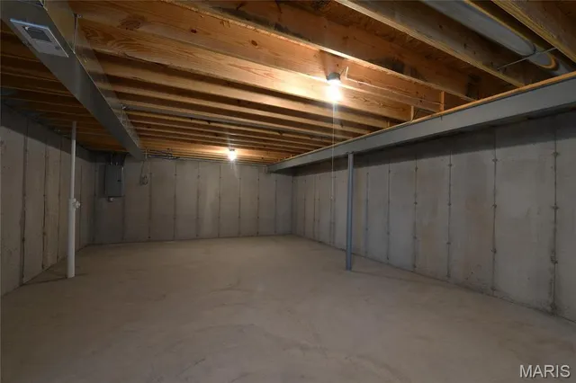 $2,500 | 537 Apple Orchard Lane, Wentzville, MO 63385