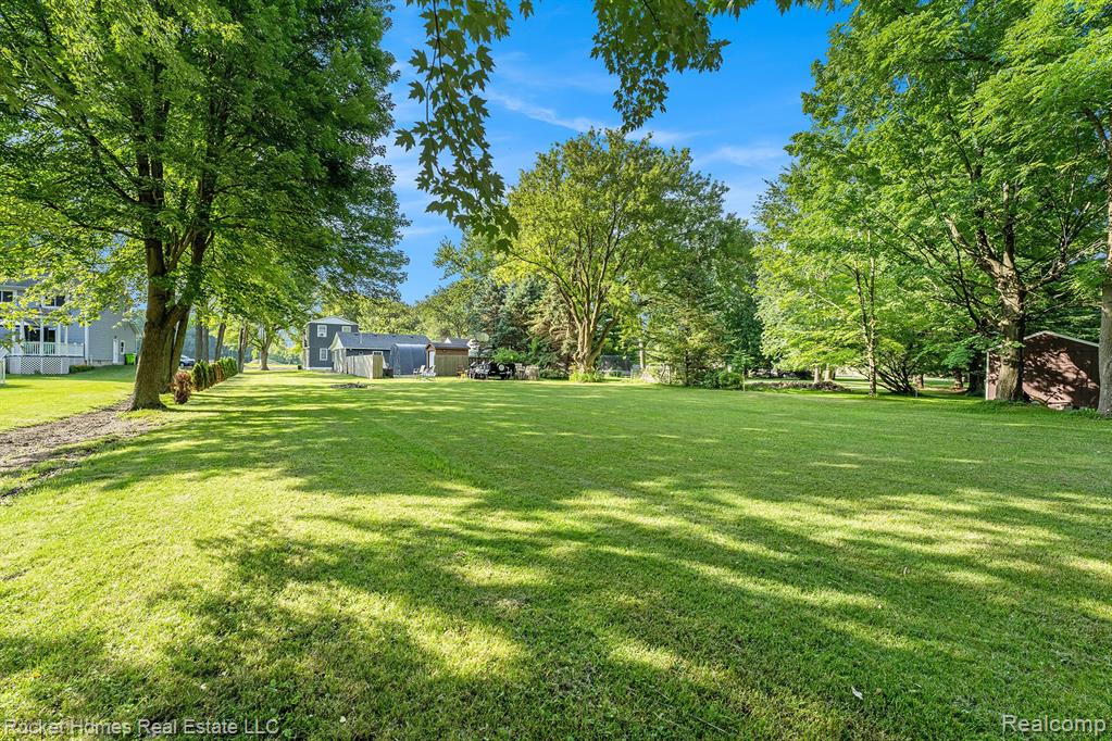 47429 Sugarbush Road Chesterfield, MI 48047 - Photo 6 of 28