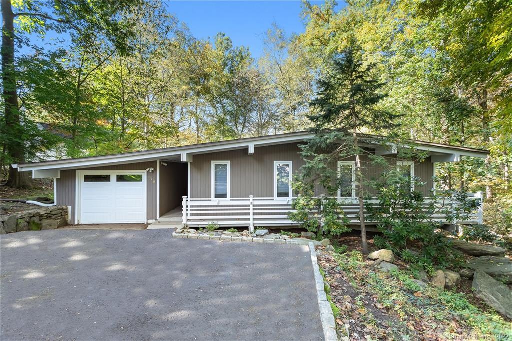 a house view with a outdoor space