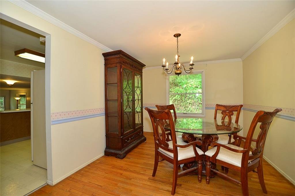 1196 Lehigh Road Pittsburgh, PA 15205 - Photo 5 of 20 Dining Room