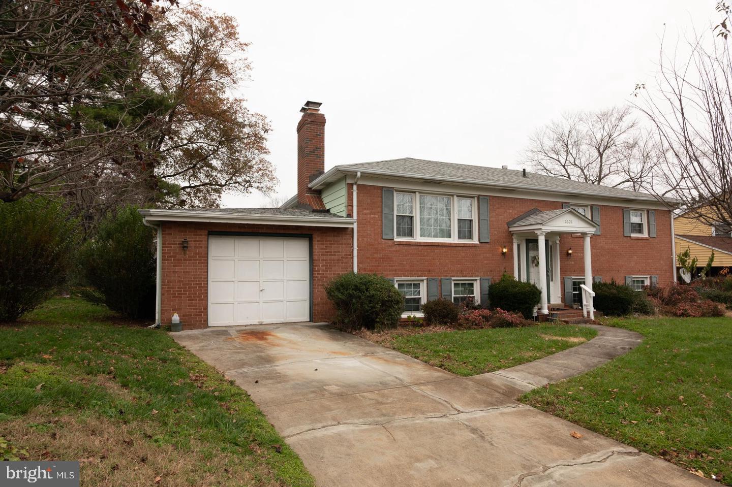 7601 Hayfield Road Alexandria, VA 22315 - Photo 1 of 1