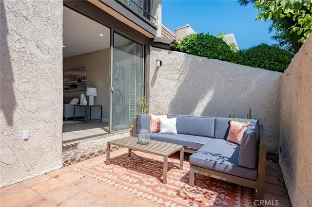 a outdoor view with sitting space